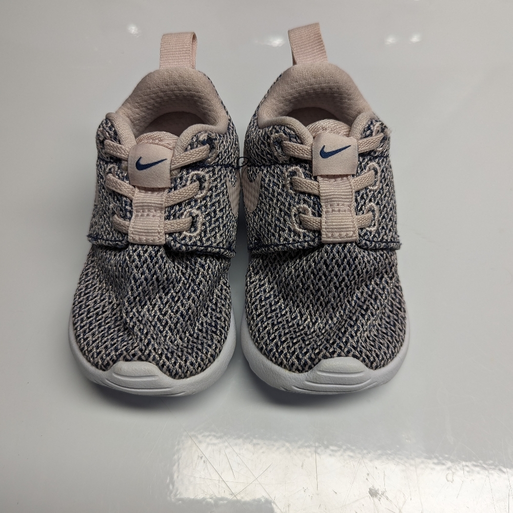 Kids Nike Shoes. Size 3C